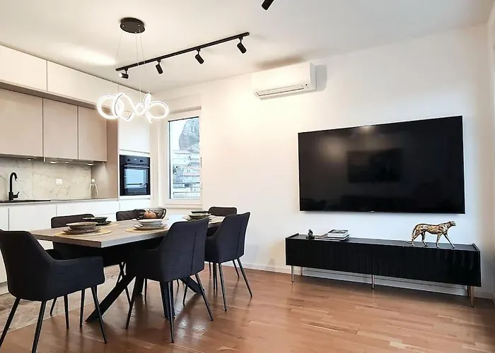 Ilari - Luxury 100m2 Penthouse, Terrace & View In