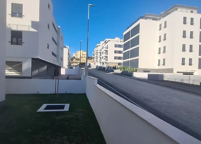 Ilari - Luxury 100m2 Penthouse, Terrace & View In Lägenhet *