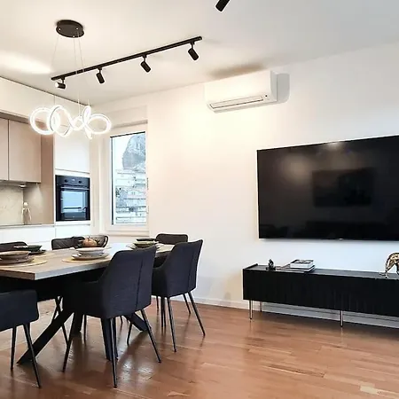 Ilari - Luxury 100m2 Penthouse, Terrace & View In