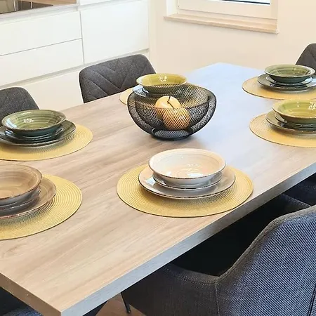 Ilari - Luxury 100m2 Penthouse, Terrace & View In