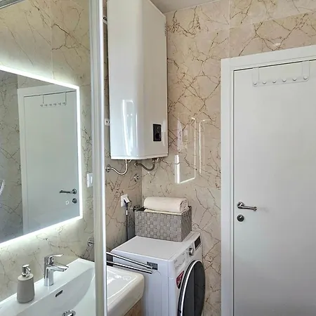 Ilari - Luxury 100m2 Penthouse, Terrace & View In 斯普利特