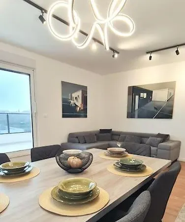 Apartmán Ilari - Luxury 100m2 Penthouse, Terrace & View In Split